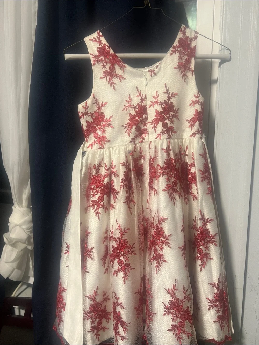 N/A ivory sleeveless